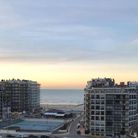 Penthouse Met Zeezicht En 2 Terrassen Apartman Middelkerke Kültér fotó